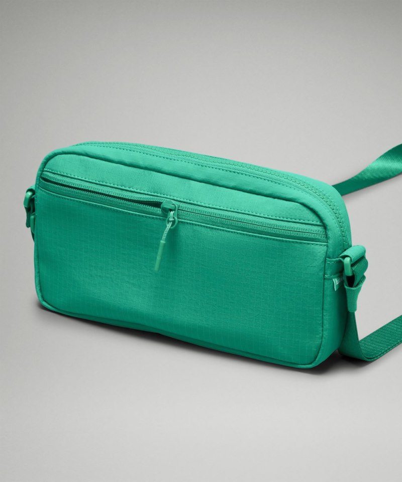 Lululemon Multi-Pocket Crossbody Bag 2.5L Cascadia Green Online Outlet Sale