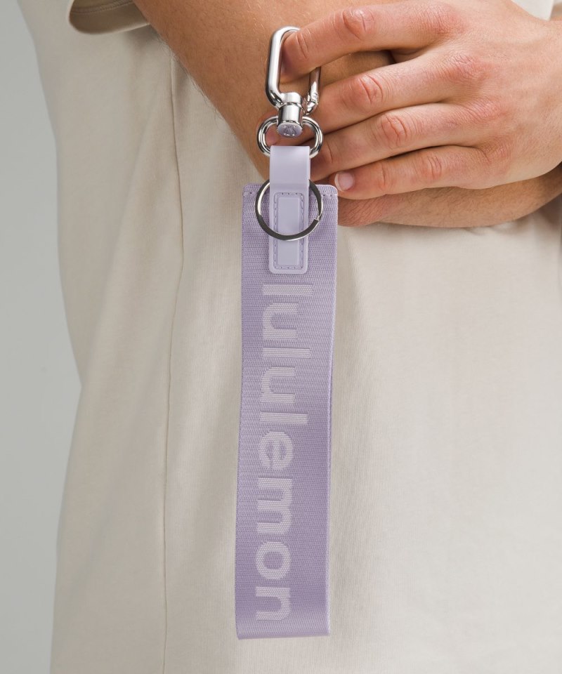 Lululemon Never Lost Keychain Lilac Ether / White Opal Online Outlet Sale