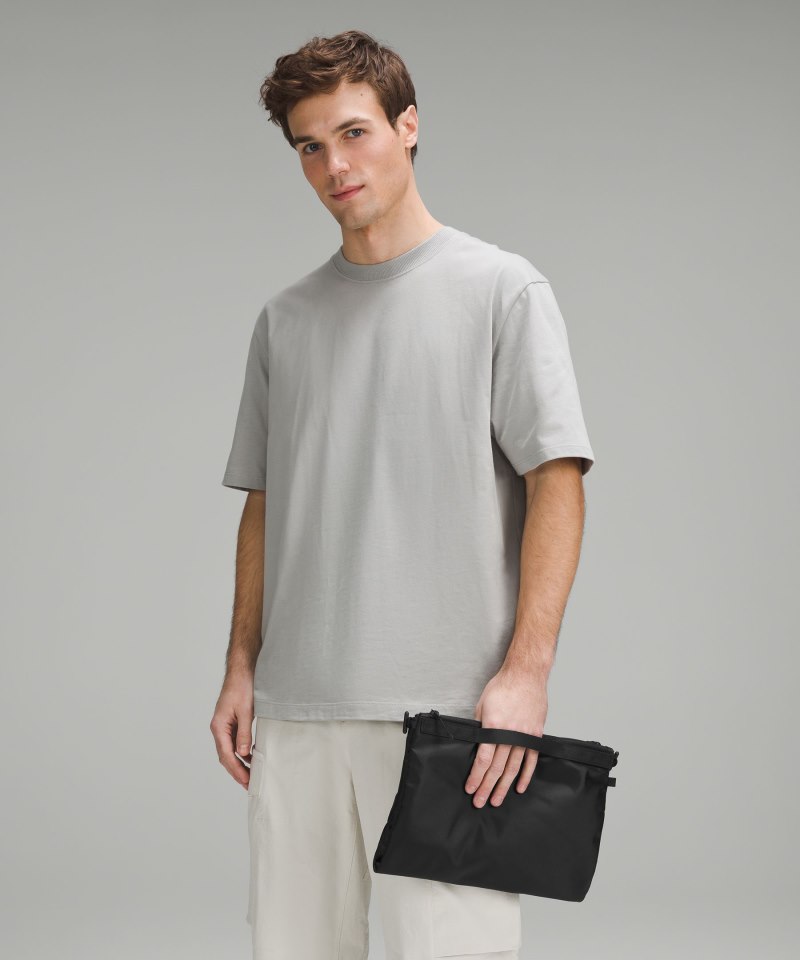 Lululemon Travel Laundry Bag 12L Black / Detours Welcome Emboss Black Online Outlet Sale