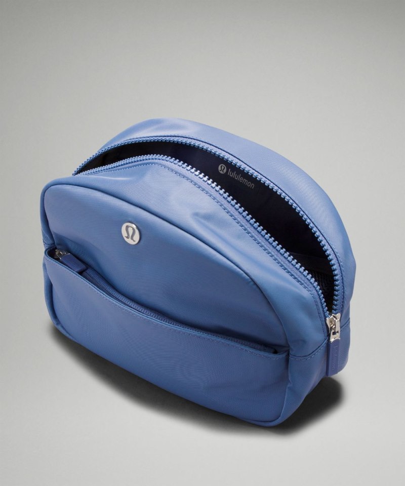 Lululemon City Essentials Pouch 2L Oasis Blue Online Outlet Sale