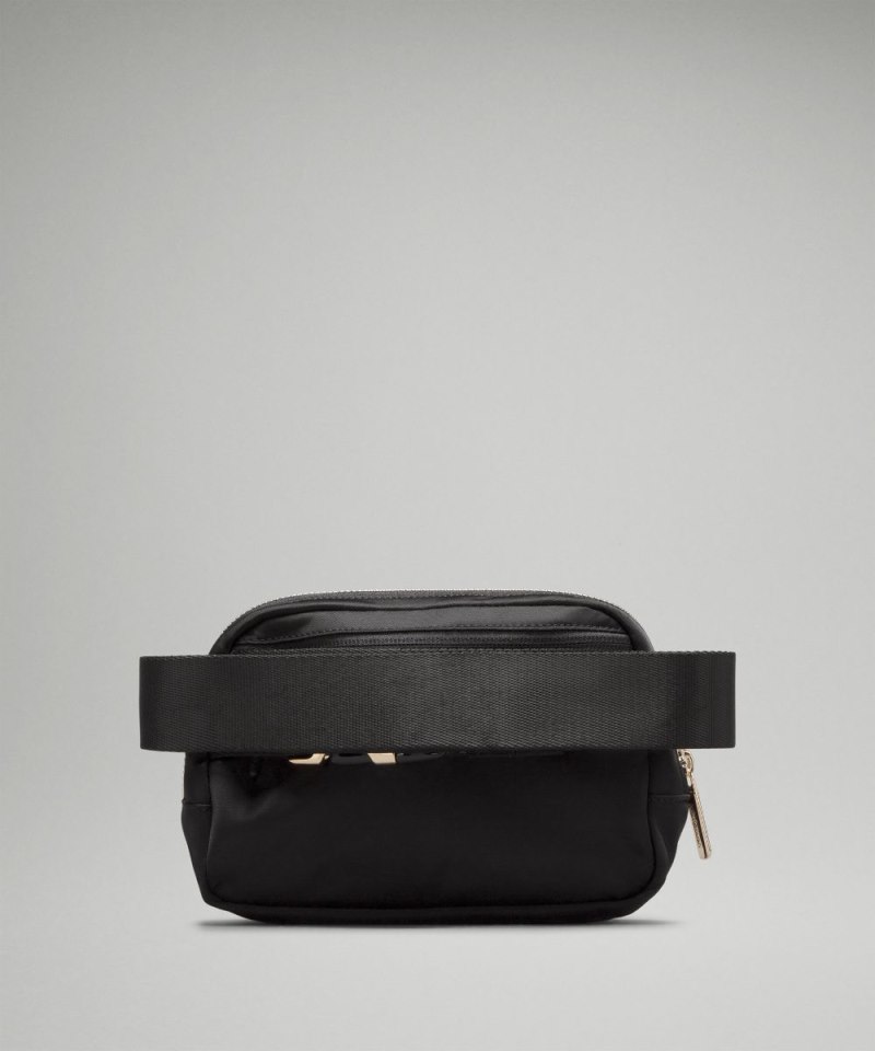 Lululemon Everywhere Belt Bag 1L *Metal Hardware Black / Gold Online Outlet Sale